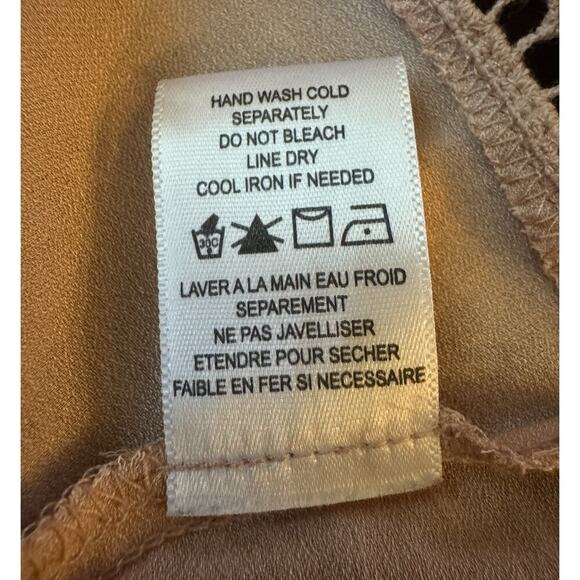 RO & DE Peach Hi Lo Ruffle Drawstring Neck Silky Polyester Top Size L - Picture 9 of 9